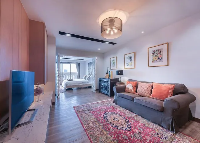 Appartement Bangkok, 5 Stars River View & Characteristic Decor